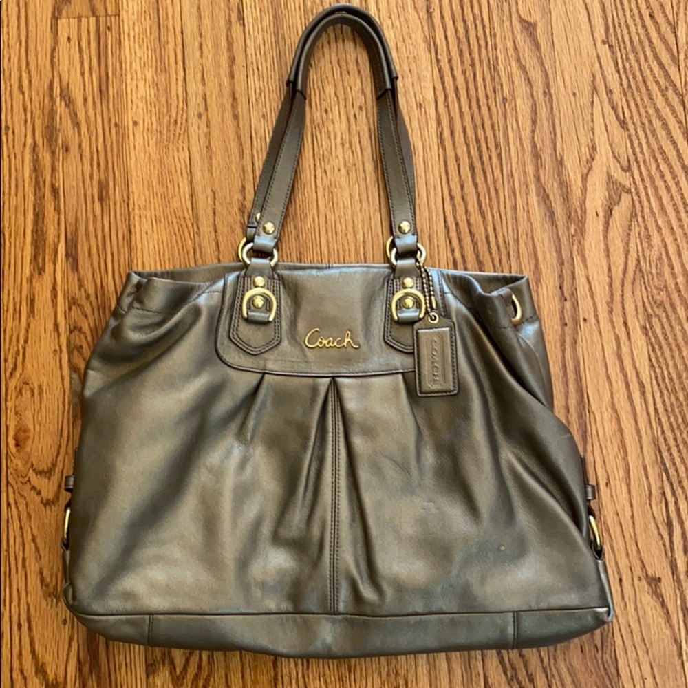 COACH | ASHLEY METALLIC CARRYALL | GOLD